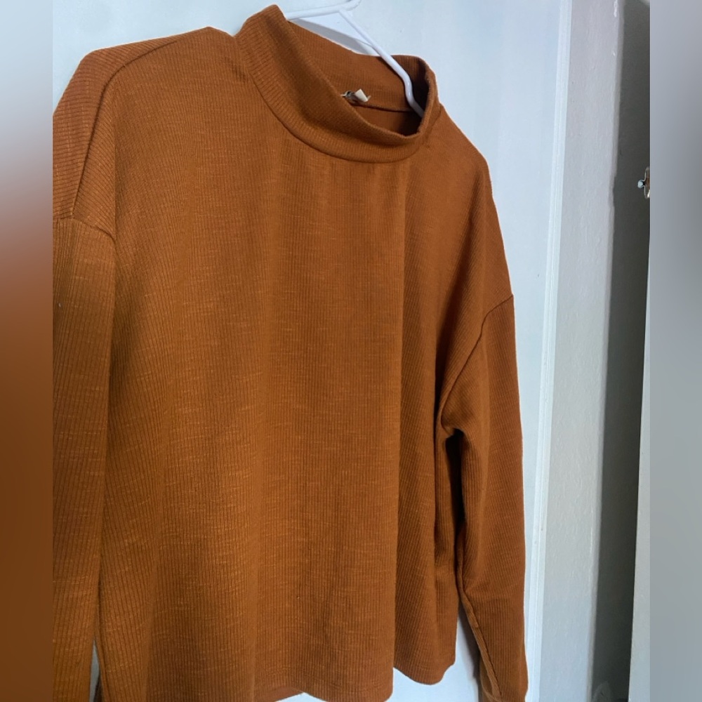 Lily White Rust Ribbed Knit Top - Picture 2 of 4